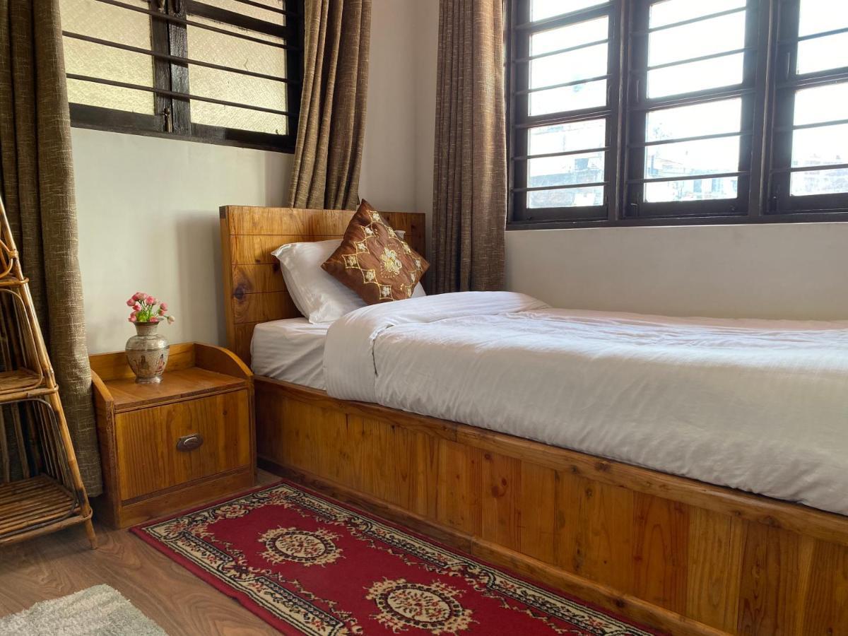 Birds Nest Hostel Katmandu Kültér fotó
