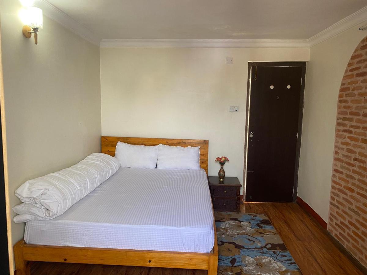Birds Nest Hostel Katmandu Kültér fotó