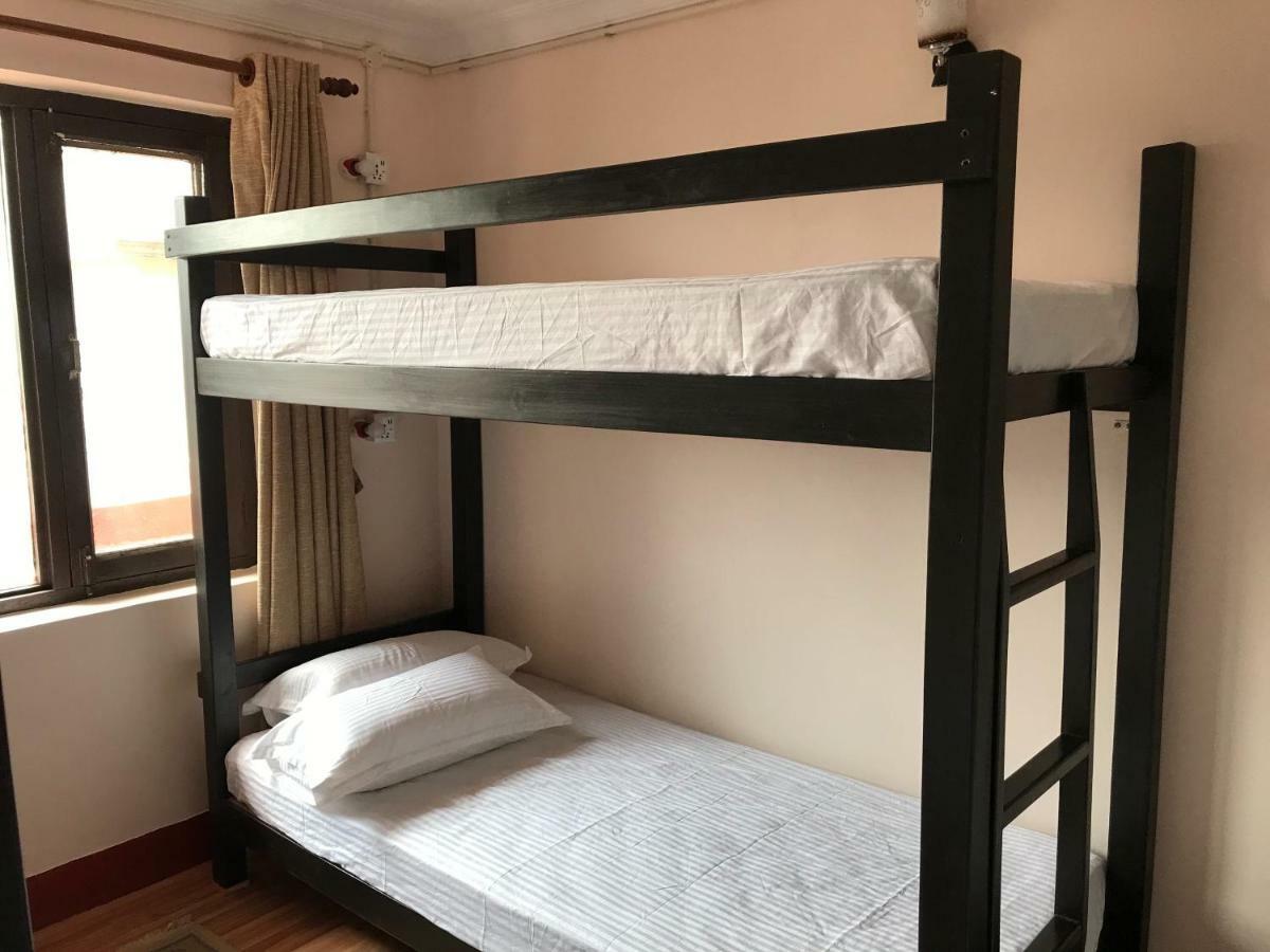 Birds Nest Hostel Katmandu Kültér fotó