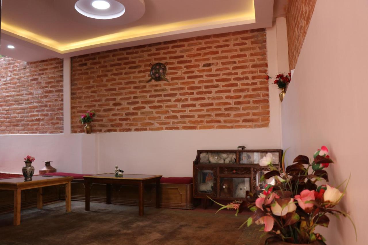 Birds Nest Hostel Katmandu Kültér fotó