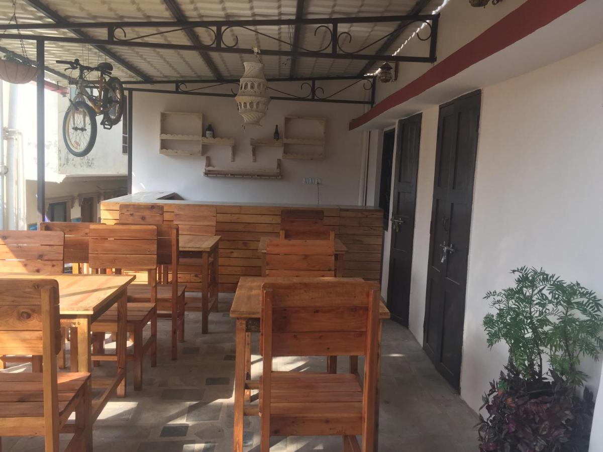 Birds Nest Hostel Katmandu Kültér fotó
