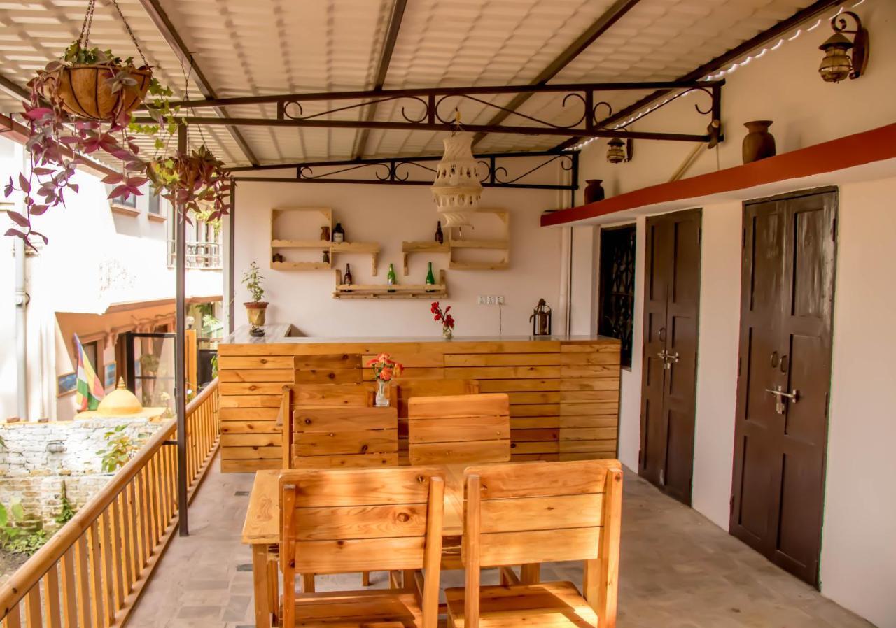 Birds Nest Hostel Katmandu Kültér fotó
